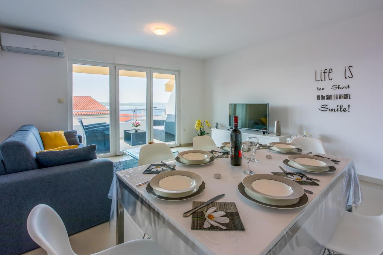 Apartmani Ilicevic Crikvenica Exterior foto